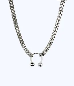 The Magdalene Horseshoe Chain (Costume Jewelry) (Metal Coating)