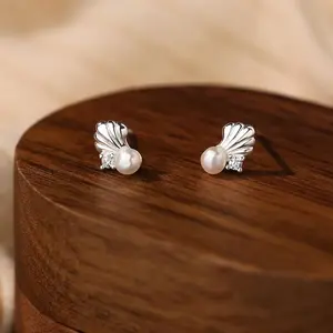 Elegant Earrings with Pearl and Shell Embellishment, Marine Inspired Design - Vintage Stylish, Lovely Ideal Gift Jewelry for Women and Girls