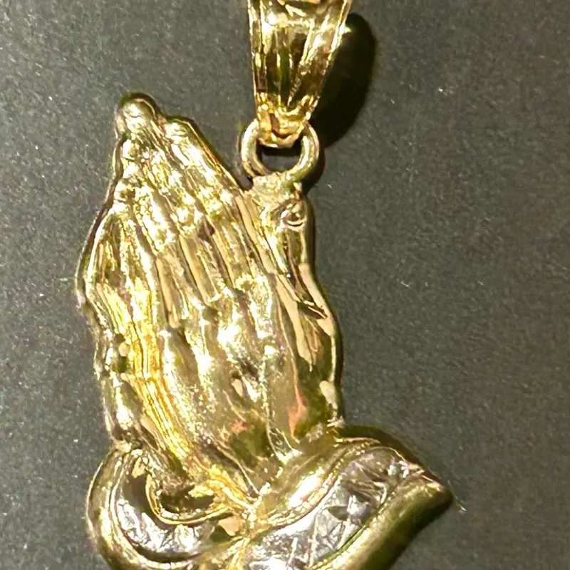 Hands praying 14k gold pendant