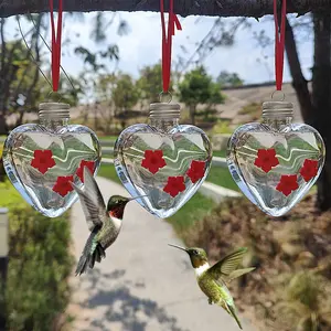 1pc - Pet Hummingbird Feeder & Waterer, Round Flower Shape/Heart-Shaped Flower Design, 1-Hole/3-Hole Option, Durable Plastic, Hanging Hummingbird Feeder