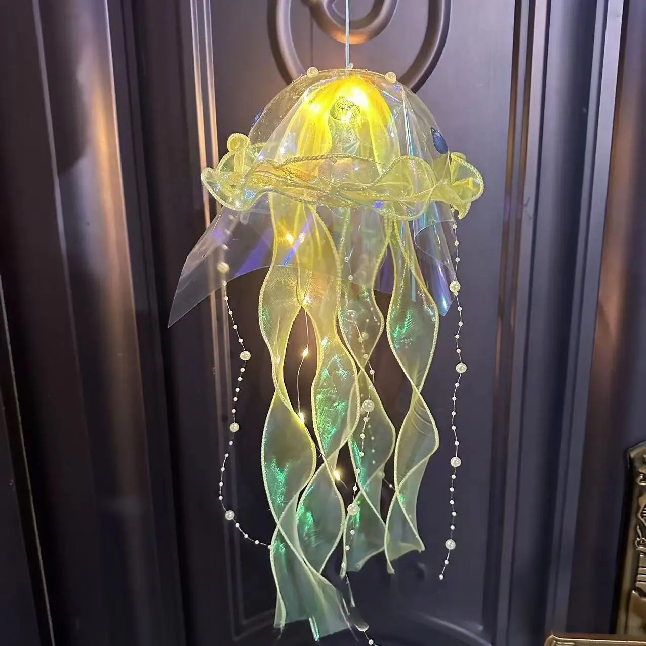 Glowing Jellyfish with Colorful Ribbons, Portable Night Light for Parties, Party Decoration, Christmas Yard Decorations, Photo Props, Lighted Lantern, Decorative Lights, Glowing Led Lights