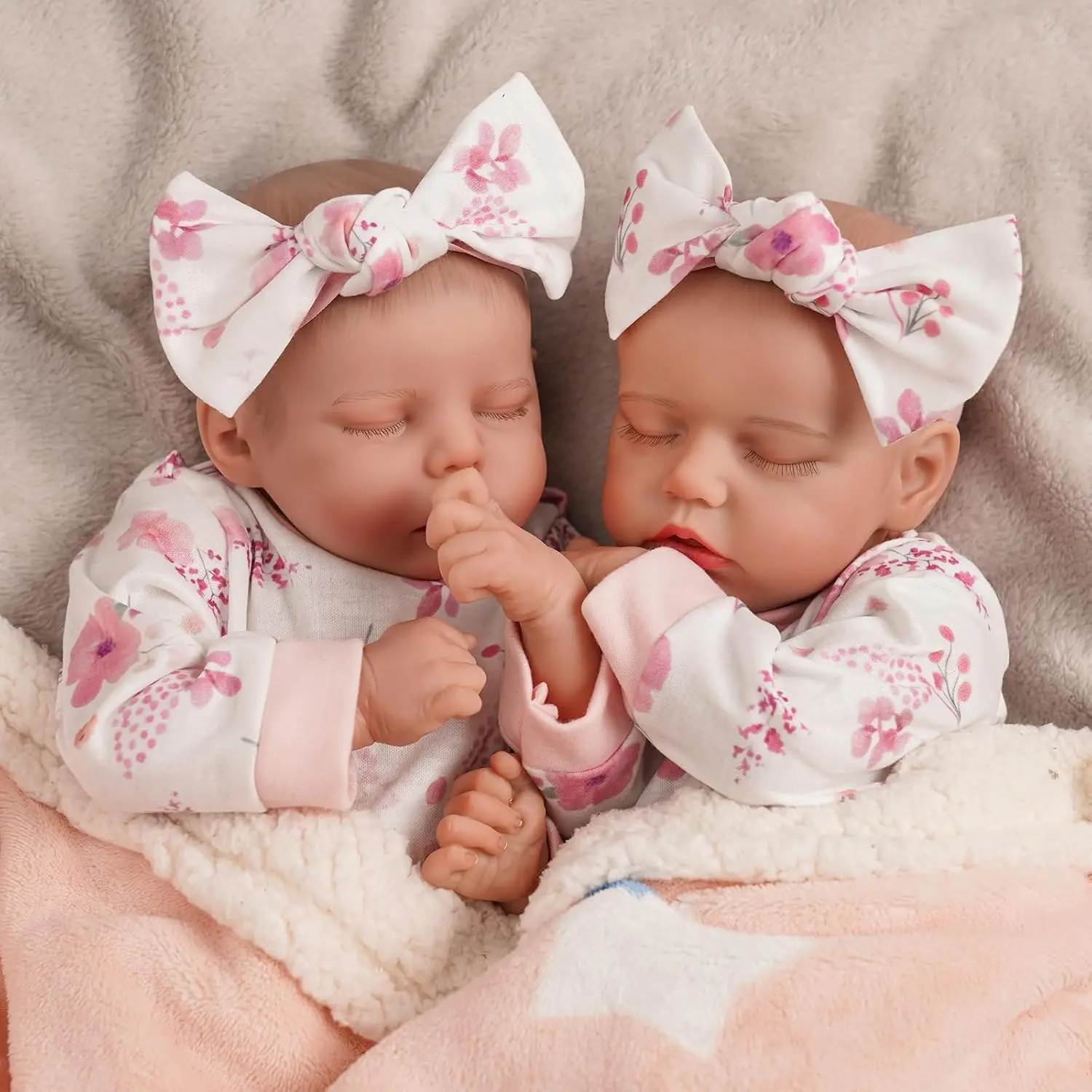 #Summervibes#DealsForYouDays BABESIDE twins Reborn Baby Dolls,17Inch Realistic-Newborn Baby Dolls, Vinyl limbs + fabric body Reborn Baby with Toy Accessories Gift Set for Kids Age 3+ for Christmas New Year's gifts Collectible Dolls