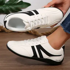 Women's Sneakers Lightweight Skate Shoes Flat Breathable Outdoor Wear Walking Shoes