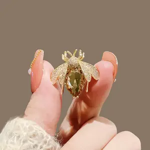 High-End Crystal Bee Lapel Pin Unisex Trendy Coat Brooch Anti-Exposure Buckle