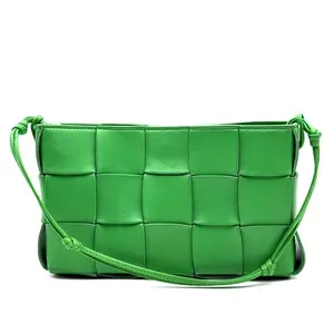 Pre-owned Bottega Veneta Leather Shoulder Bags CALUX Intrecciato Cassette Green Shoulder Bags
