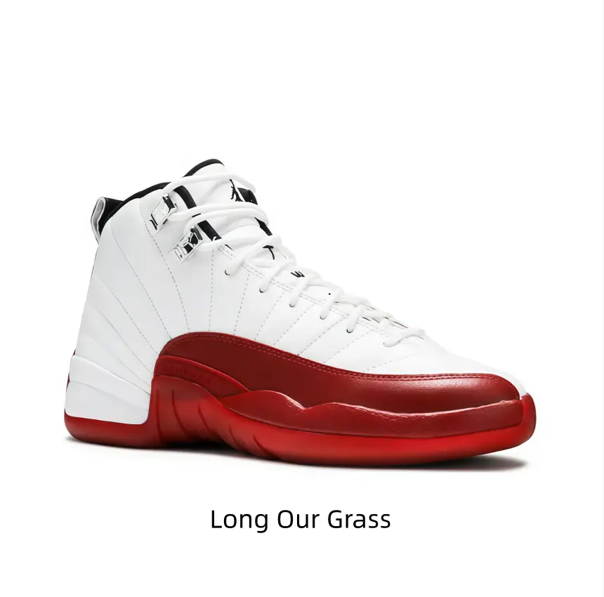 Looking for eye-catching neutral sneakers for sports and daily wear? This white red cushioned high-top uses wear-resistant smooth leather, perfect for gym, school, dates and casual weekend streetwear gatherings all year long.