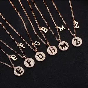 [Limited time event] 26 English letters necklace for women, niche, high-end clavicle chain pendant gift, versatile, fashionable, personalized, creative design