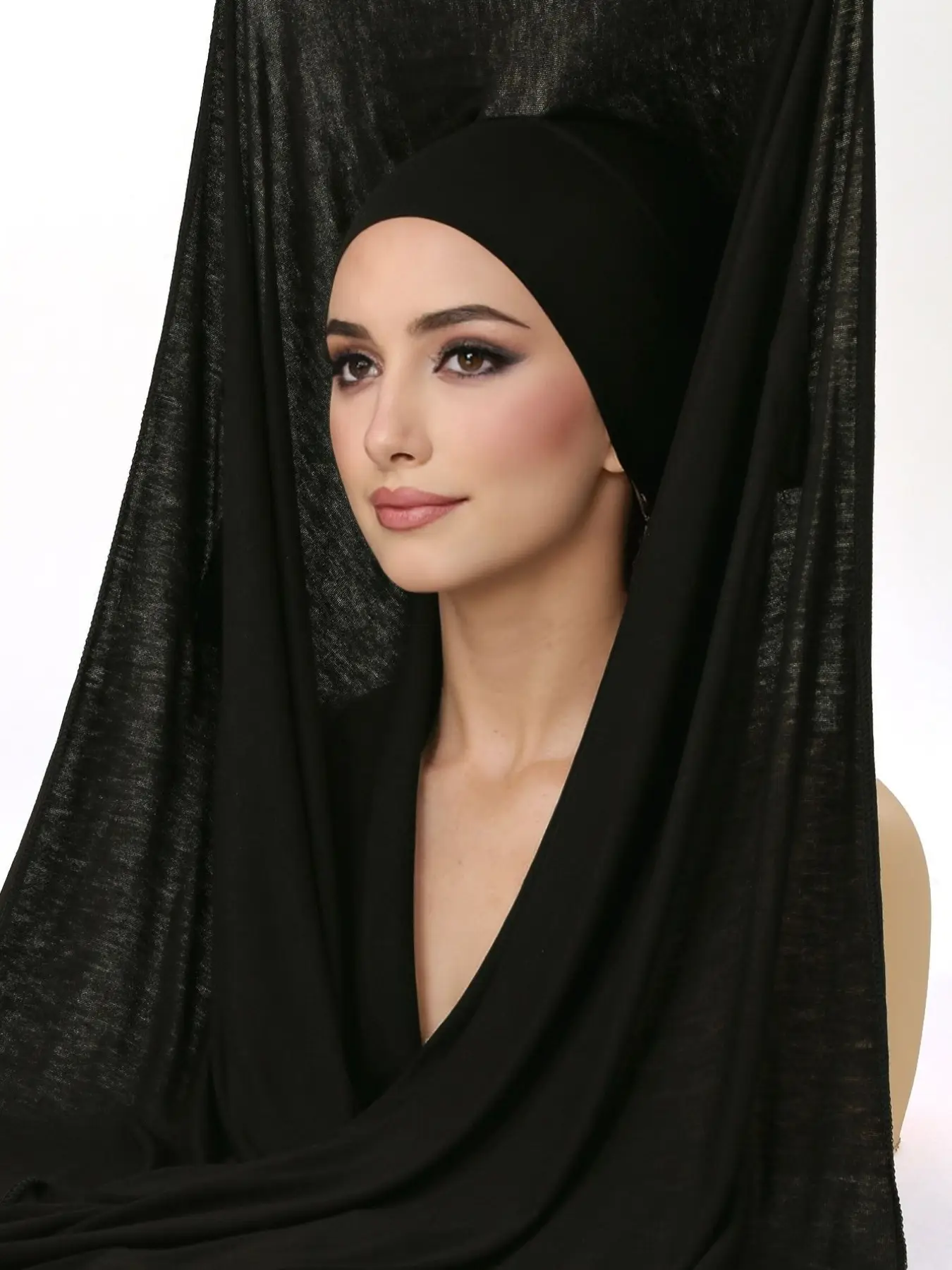 1 Piece Women's Solid Color Magnetic Instant Cover Scarf, Soft Breathable Jersey Hijab for All Seasons, Ideal Gift for Mother's Day, Valentine's Day,
