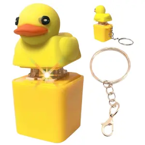 Duck Design Keychain, Cute Quacking Duck Fidget Toy Keychain, Stress Reliever Squeaky Keychain for Car, Phone, Bag, Backpack Keychain Parking Key Decoration, Light Up Keys