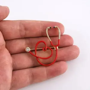 2pcs New Golden Stethoscope Heart Shaped Alloy Brooch Pins, Cute, for Doctor, Nurse, Valentine'S Day, Daily Occasion, Gift-giving, Vacation, All Seasons, with Backpack Lapel Badge Jewelry Gift