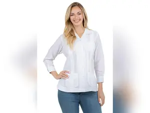 Women's Cotton Blend 3/4 Sleeve Guayabera 4-Pocket Design