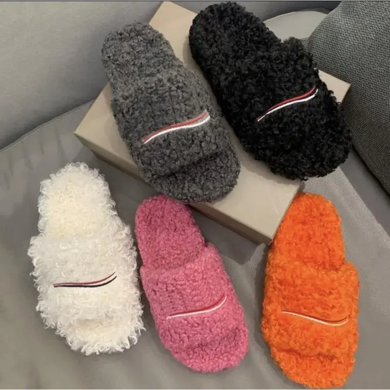 Designer Fuzzy Fabric Slides - Soft Texture Indoor/Outdoor Slippers with Various Colors for Cozy Wear