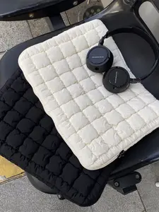 Korean Style Plaid Bubble Simple Laptop Bag, iPad Protective Case 11, 13, 15 Inch Universal Fit, Stylish Computer Sleeve, Laptop Casing, Puffy Laptop Sleeve