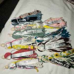 Mystery pattern Bible Tassel