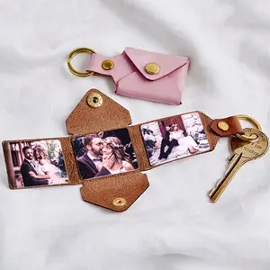 1PC 3-Photo Folding Keychain – Colorful Kawaii Mini Album – Romantic Gift for Boyfriend/Girlfriend – Anniversary, Valentine’s Day, Graduation – Pendant Keychain