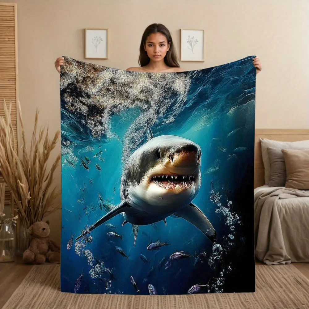 1pc Soft Polyester Nautical Flannel Throw Blanket - Realistic Marine Prints (Great White Shark,Fish,Tuna,Manta Ray) - All-Season Cozy Bedspread - Camping,Couch Use - Ideal Gift for Ocean Enthusiasts - Underwater Decor, No