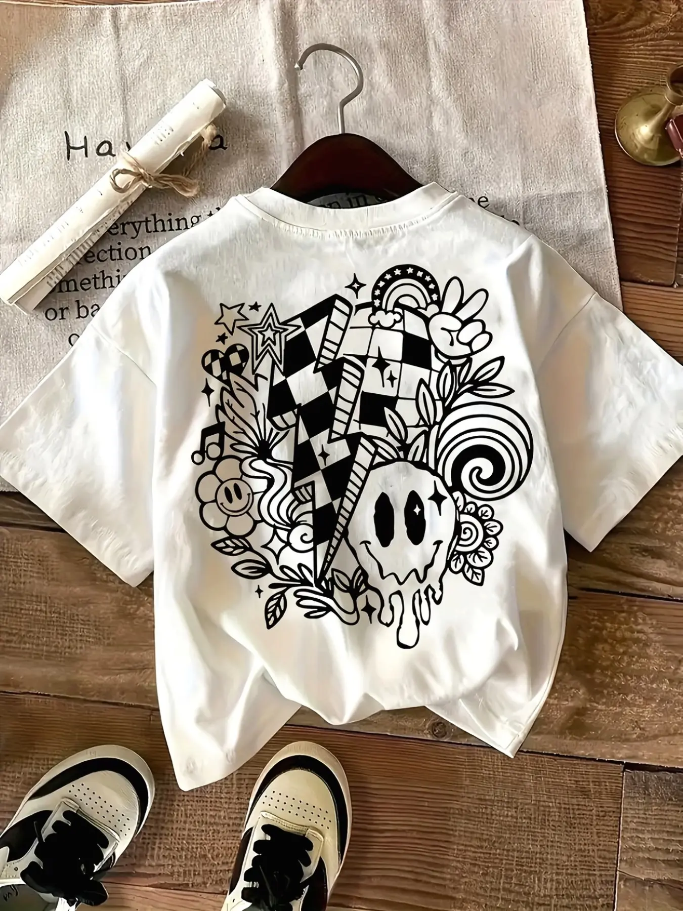 Unisex Retro Y2K Loose Fit Graffiti Art Checkered Lightning-Melting Face T-Shirt, Street Style Top