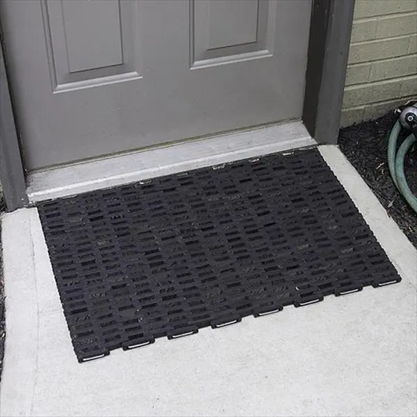 Durable Corporation Durite 108S1725 Heavy-Duty Industrial Anti-Skid Area Rug - Commercial Kitchen Single Mat, 17" W x 25" L, Straight Weave, Roll-Up Clean, Recycled Tire, for Factory Entry Workplace Use