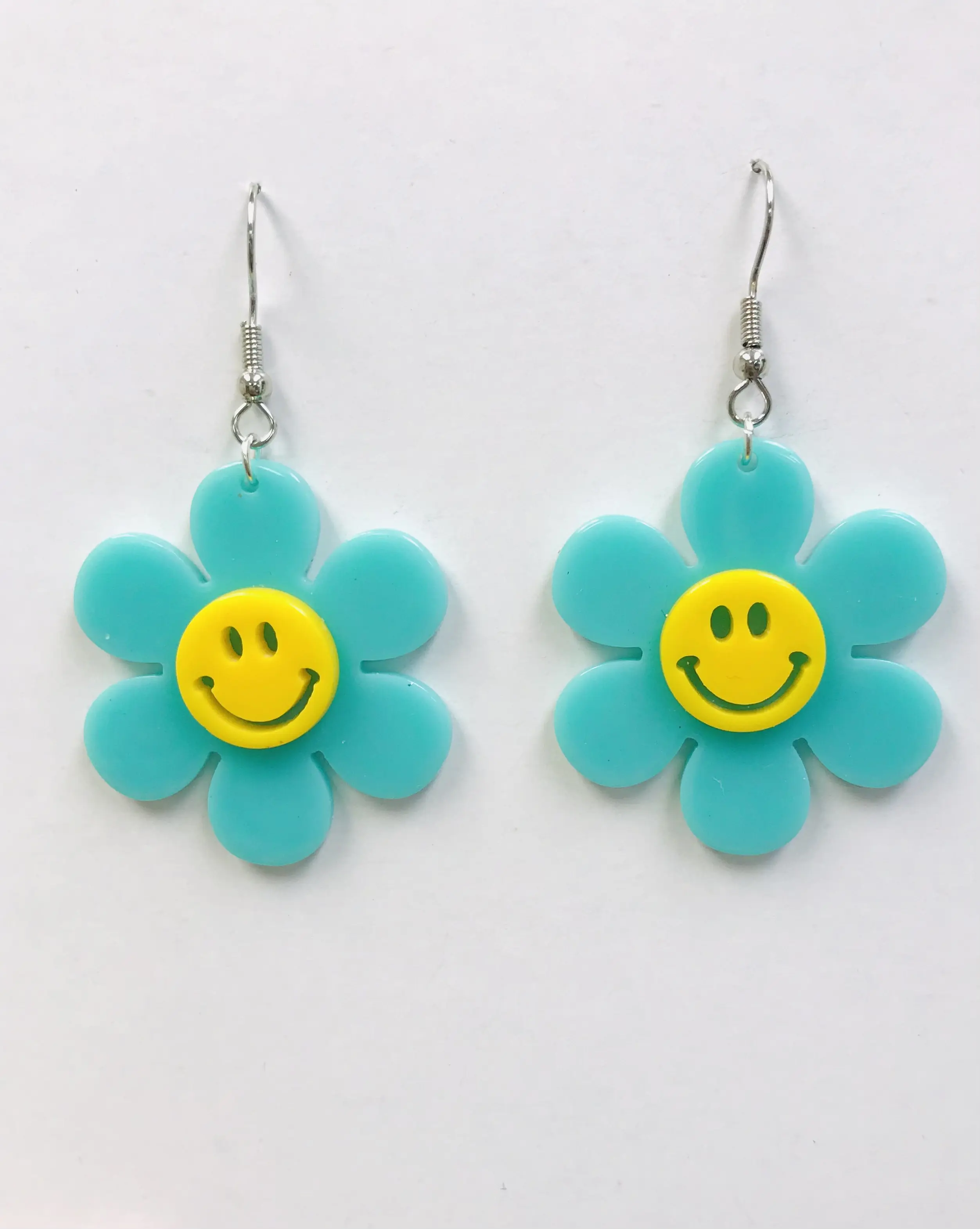 Kelly Green Smiley Sunflower earrings