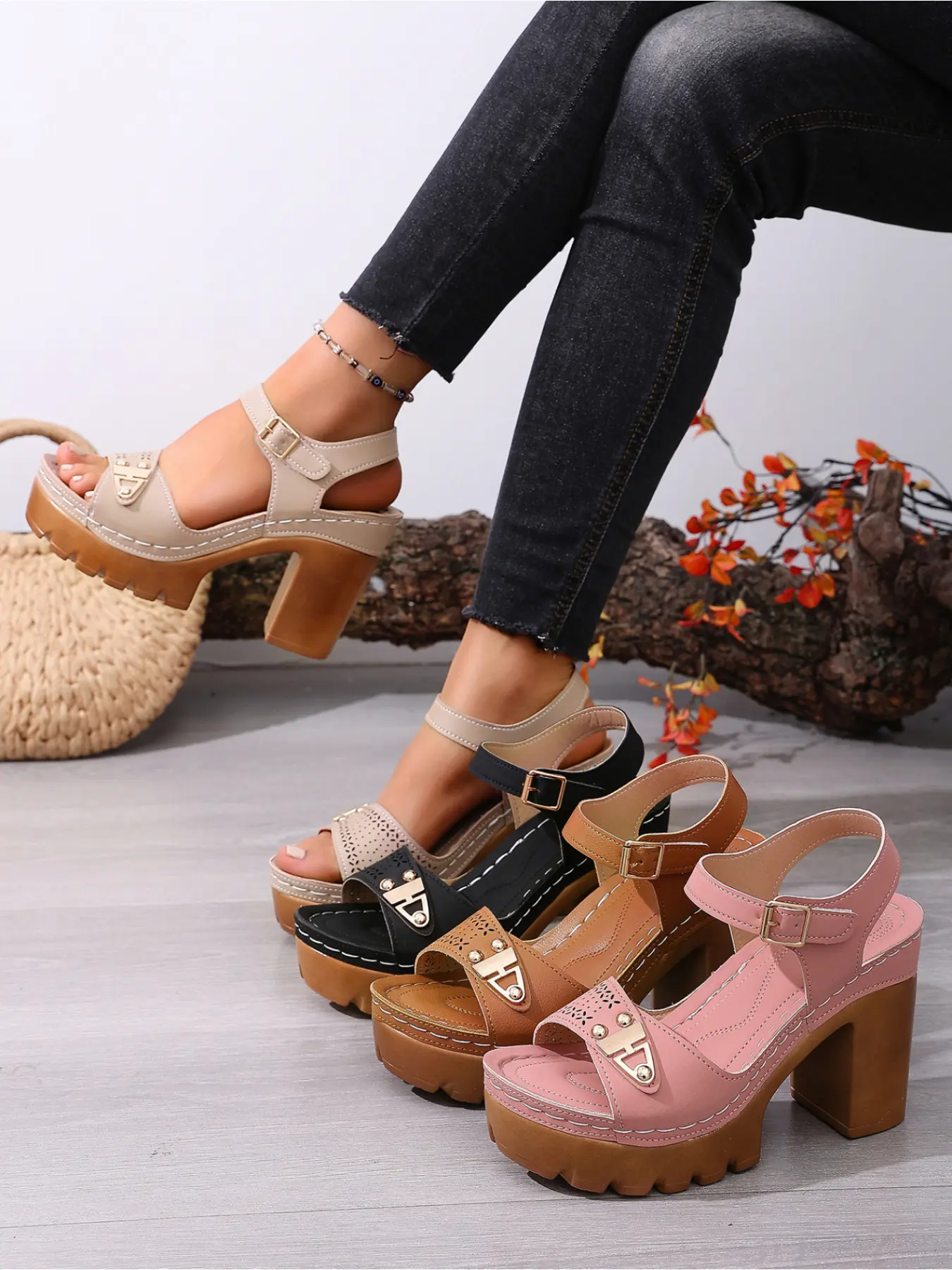 Vintage Commuter Style Heels, Women's Metal Buckle + Strap Design, Waterproof Thick Sole, Chunky High Heel, Breathable, Multiple Colors, Comfortable & Stylish, Buckle Heeled Sandals, Chic Summer Footwear