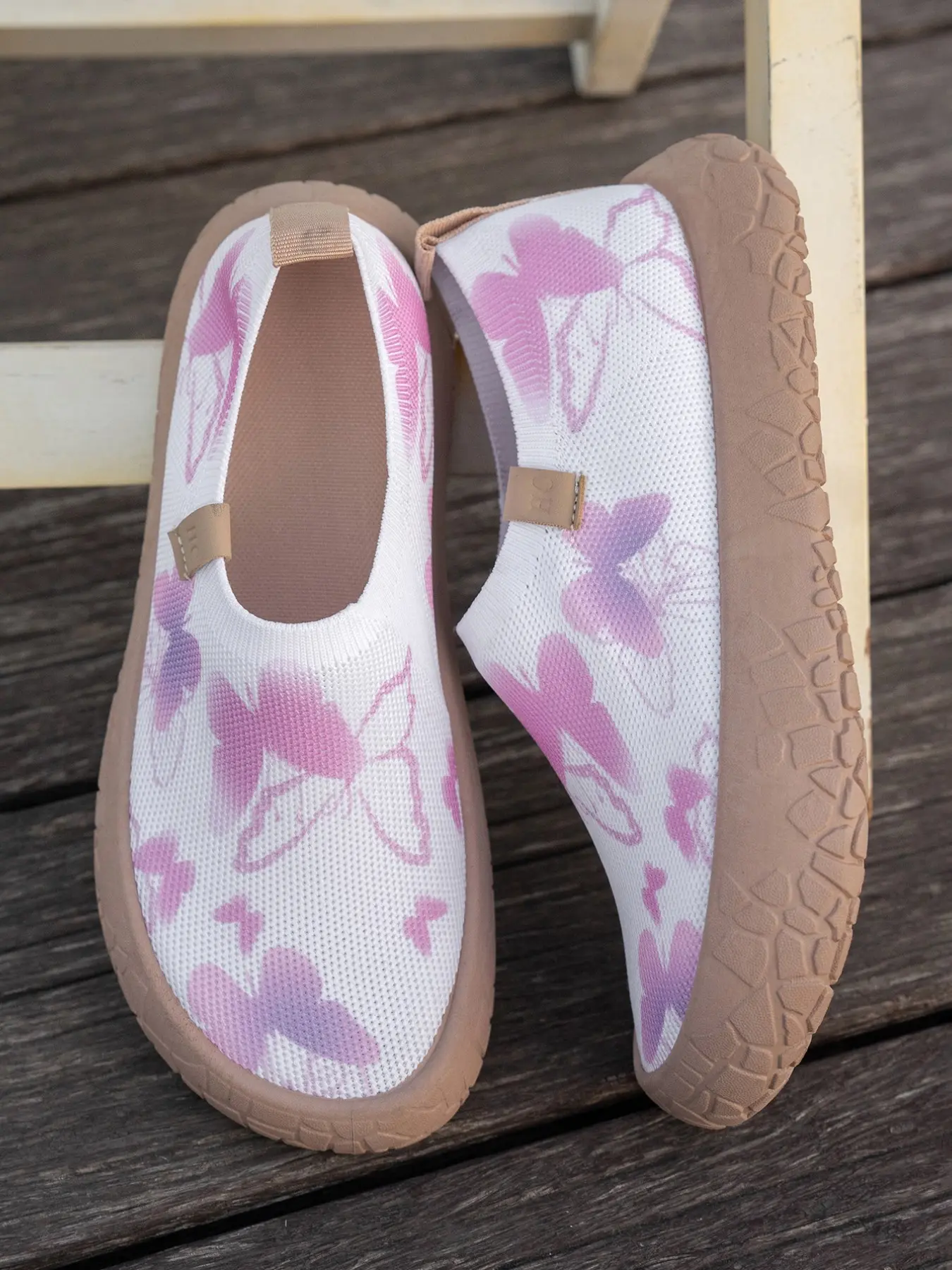 2026 New Women's Fashion Sneakers, Comfortable Round Toe, Butterfly Pattern, Casual All-Season Footwear, Easy-On Sport Shoes, Lightweight Slip Ons, Summer Flat, Walking Shoes