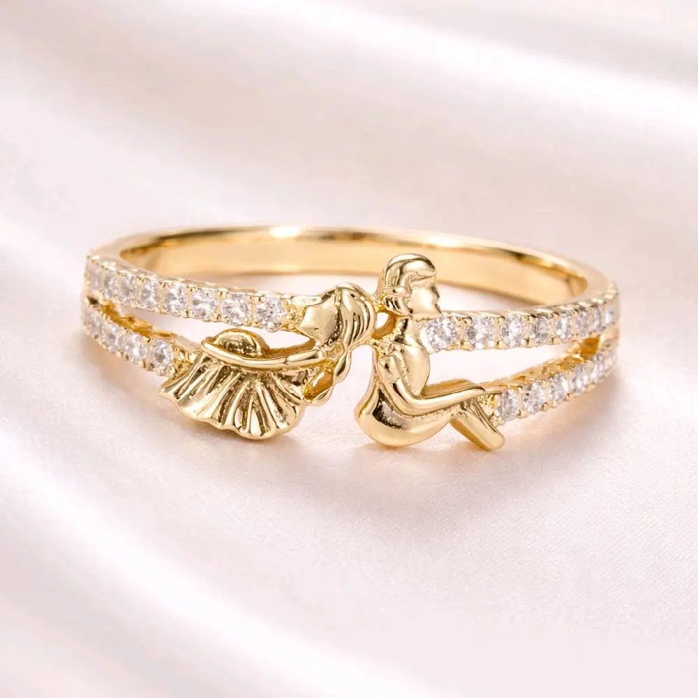 Anillo de pareja..Diseño unico , tierno y elegante..Varias tallas disponibles..Oro laminado de alta calidad