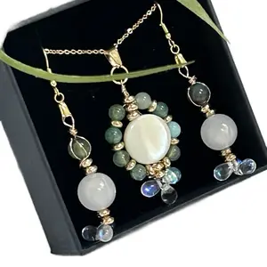 SCS-PRST-004 Soft Green Harmony Set