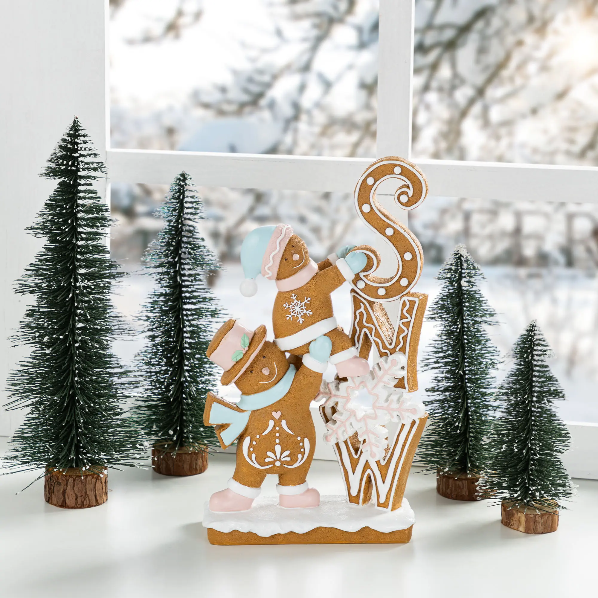Glitzhome Resin Christmas Gingerbread Table Decor