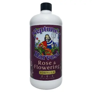 Neptunes Harvest  1 Quart Rose & Flowering Formula Fertilizer