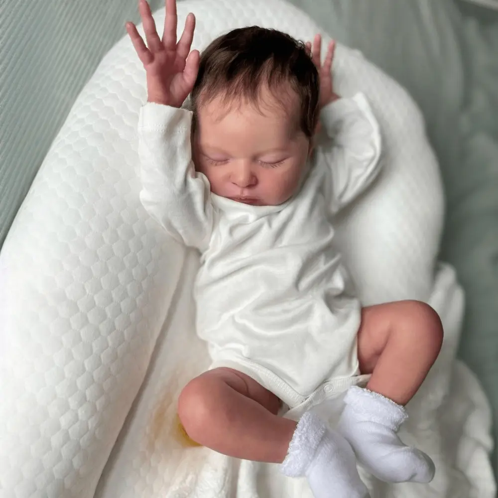 GUESSBELLY Soft Vinyl Limbs Cloth Body Asleep Reborn Baby Doll 20inch 50cm Lifelike Newborn Sleeping Bebe Art Toy for Kids Birthday Gift