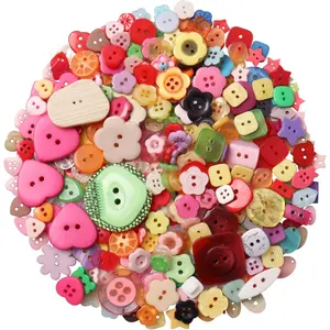 Buttons  Buttons 2 and 4 Holes Assorted Buttons for Sewing Crafts DIY Projects Button Painting Craft Buttons (Multiform)