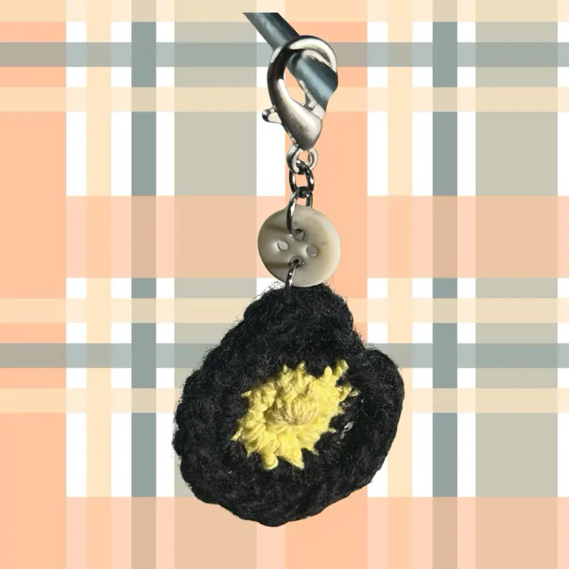 CROCHET CD DISC KEYCHAIN/BAG CHARM