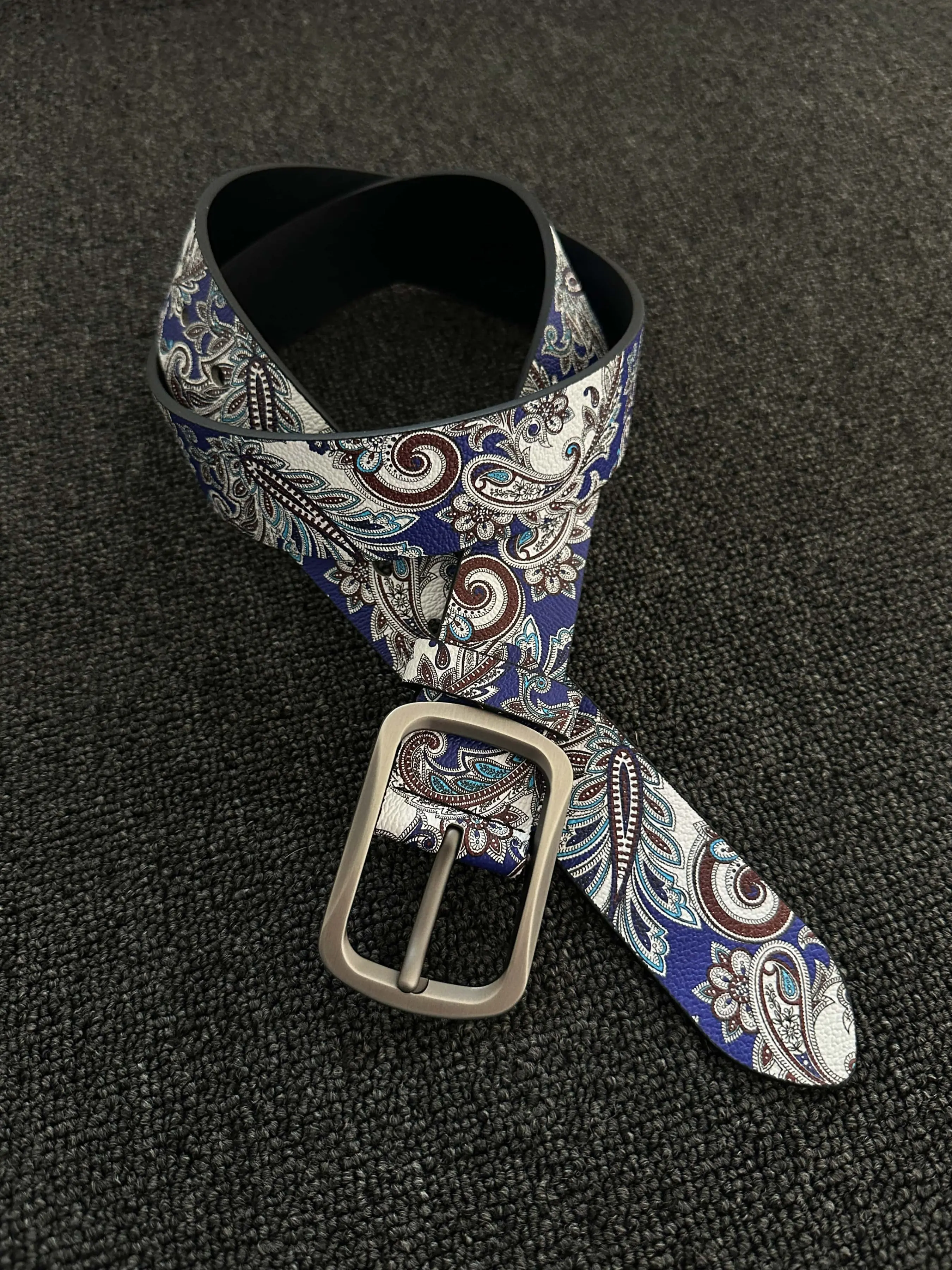 Vintage cheongsam pattern printed belt with metal buckle, elegant, trendy and fashionable niche design, versatile for multiple occasions, Pu Leather Belt