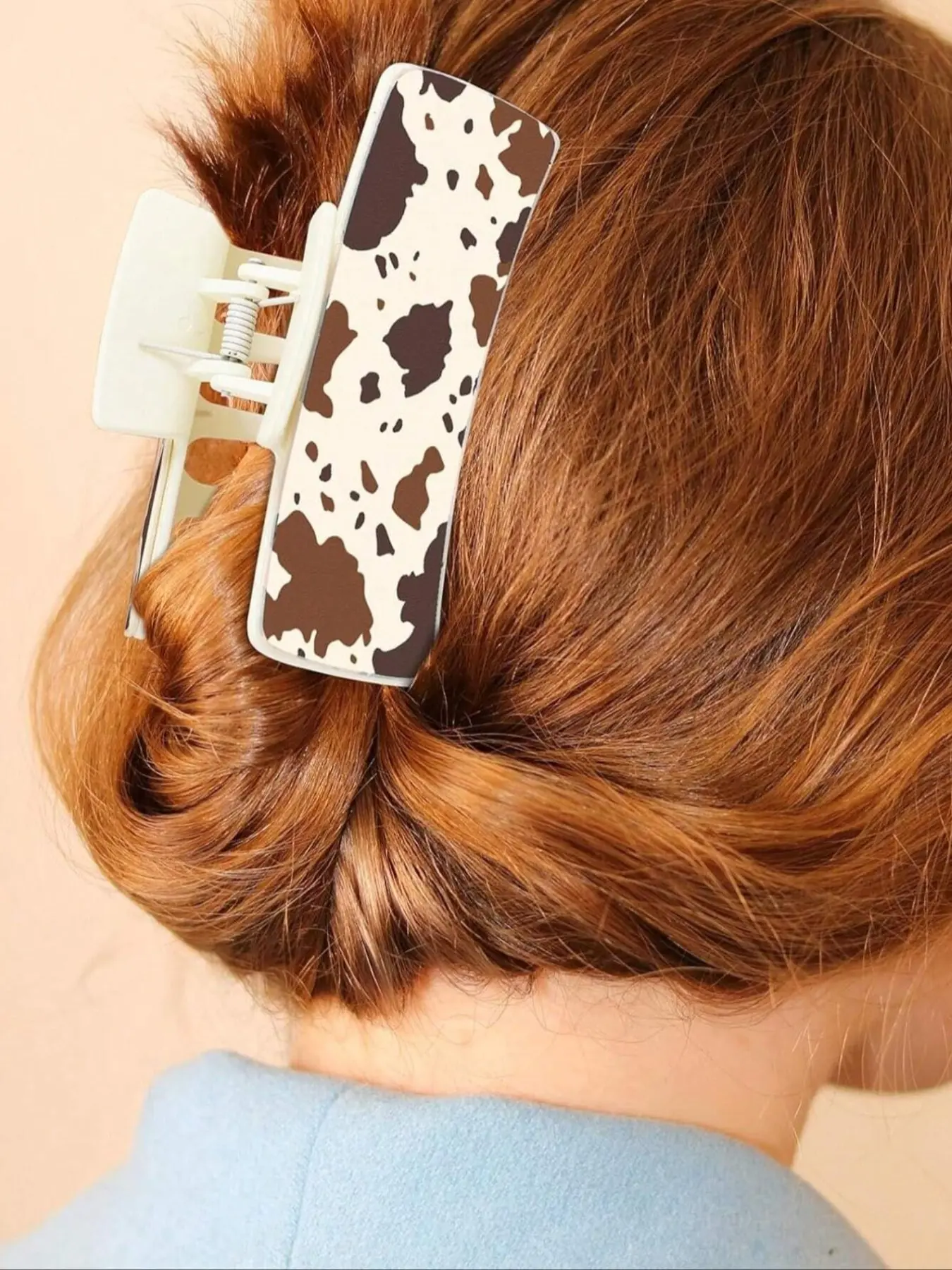 Ladies' leather hair claws, Super Cute Clips, cute cow and sunflower square hair accessories retro denim style hair accessories suitable for parties, afternoon tea, Valentine's Day gifts, Mother's Day gifts daily casual hair accessories Claw Clip