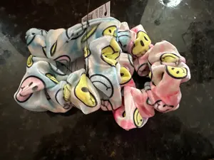 smiley scrunchie