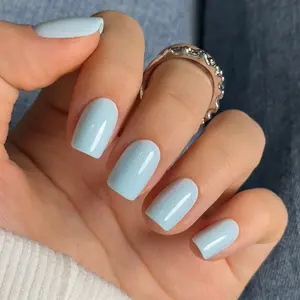 Sky Whisper Press-On Nails – Soft Pastel Blue Solid Color, Glossy Finish, Short Square Shape, Easy to Apply, Comfortable and Reusable False Nails for Women, Perfect for Spring and Summer Looks, Minimalist Outfits, Everyday Wear, and Elegant Occasions