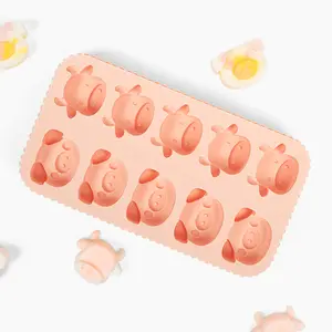 Pig + Cow Treat Mold