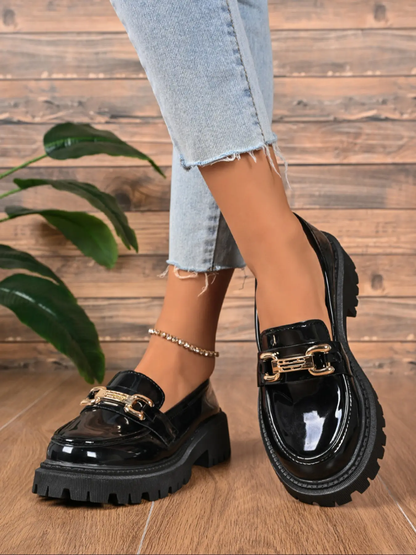 Women's Fashion Loafers with Metal Buckle Detail, Thick Rubber Sole for Height Boost, Perfect Match for Dresses & Jeans, Summer Shoes