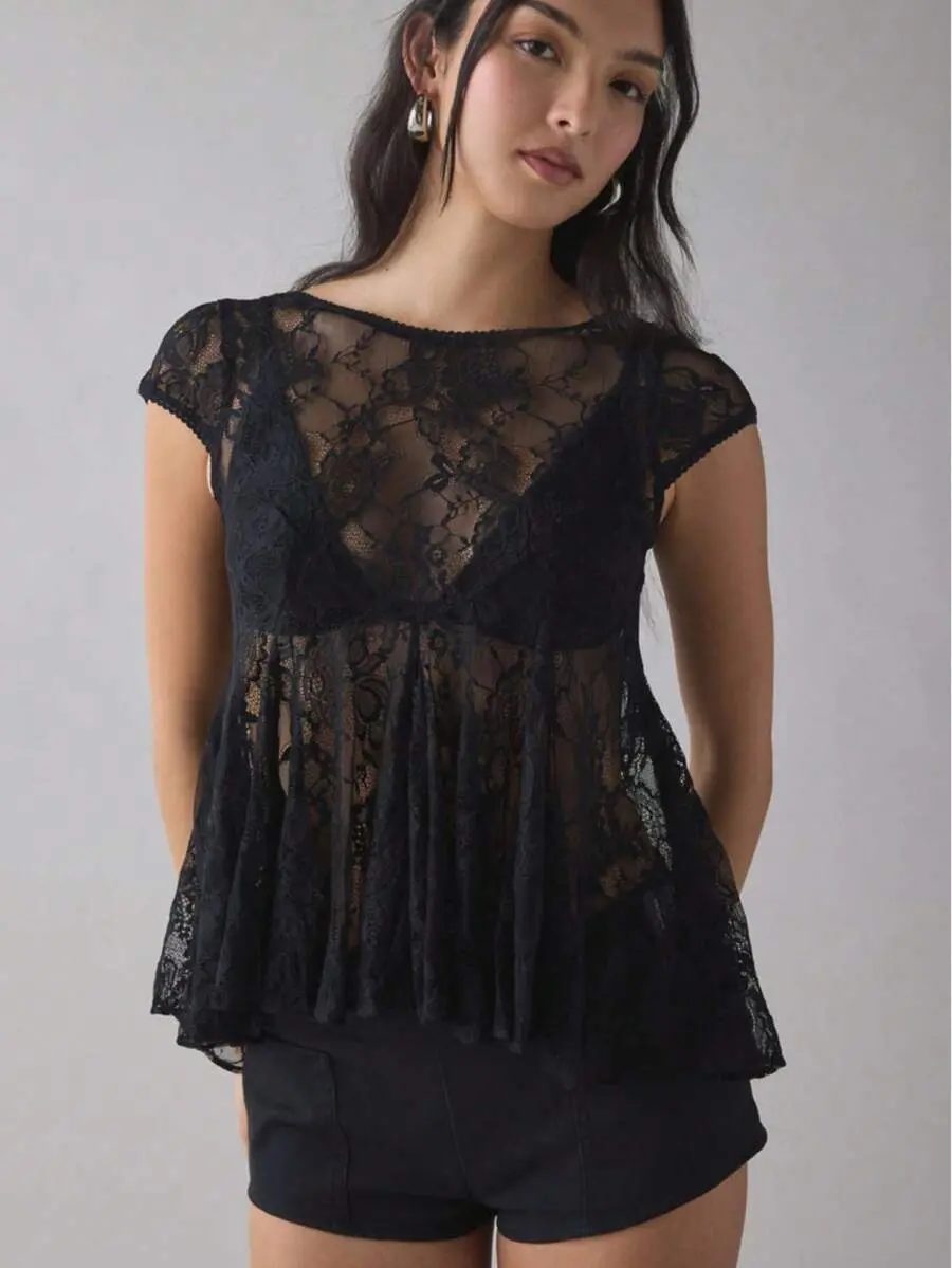[FREE SHIPPING DEAL] Women's Casual Elegant Sexy White Pleated Lace Backless Blouse Summer