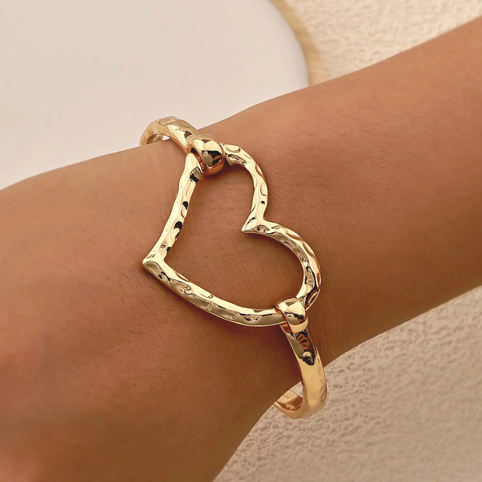 Glossy open heart bracelet fashion punk gothic style female accessories ideal gift for friends suitable for party