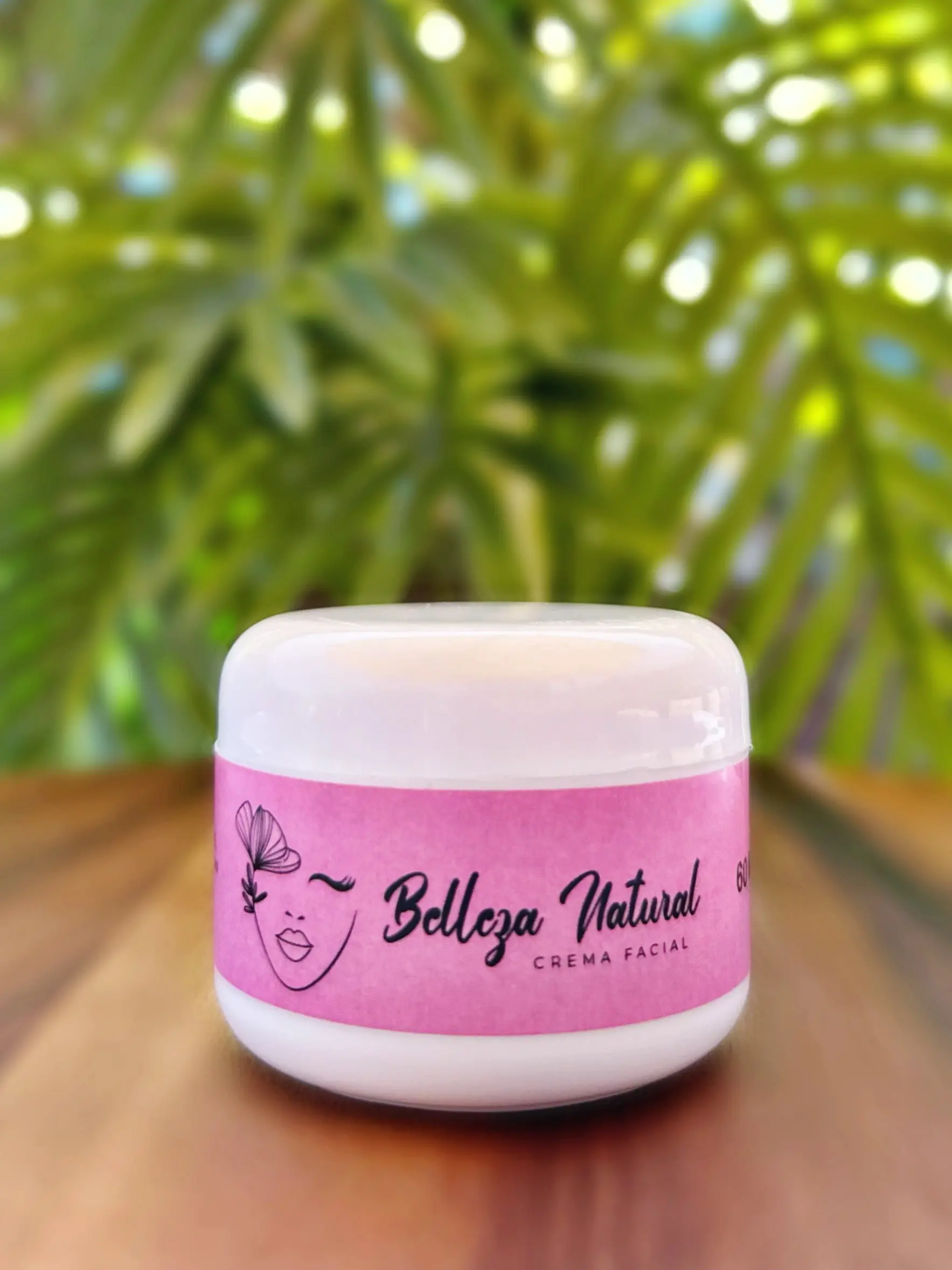Belleza Natural Crema hidratante aclaradora Belleza Natural Crema hidratante aclaradora