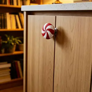 Festive Retractable Mint Flavor Christmas Cabinet Door Gloves, 6-Pack Decorative Handle Covers for Kitchen, Bathroom, Dressing Table