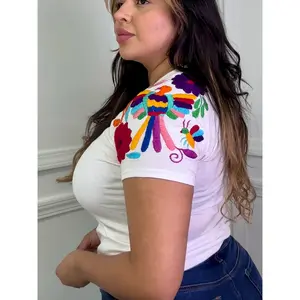 Colibri Embroidery WhiteT-Shirt