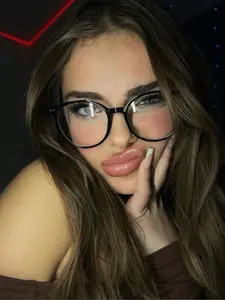 Unisex Large Round Plastic Frame Glasses, Non-Prescription Eyewear for Daily Use, Back-To-School & Office Wear