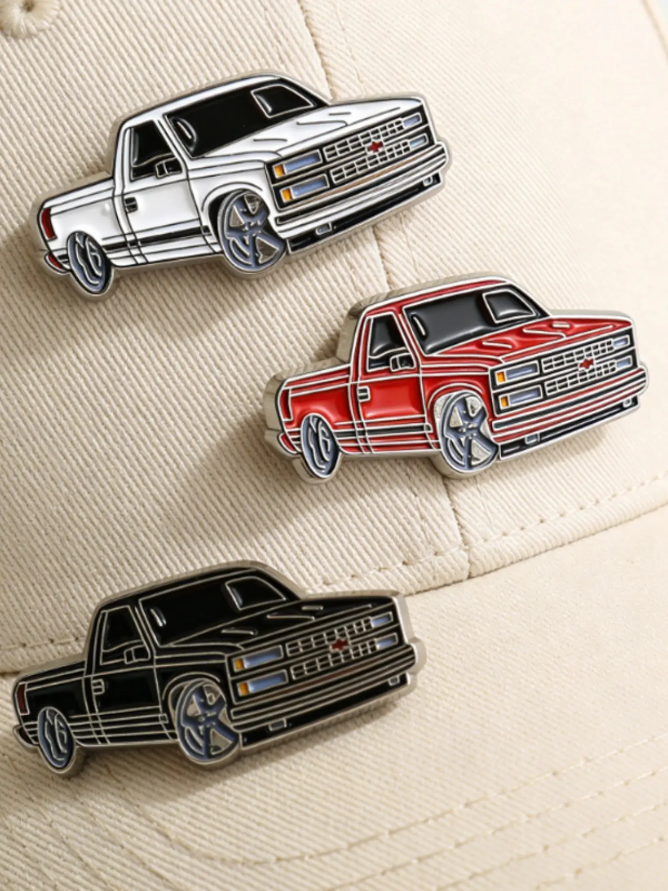 3-Piece Chevrolet 454 SS Hat Clip Pin Set, 90s Retro Classic Truck Enamel Brooch, Enamel Lapel Pins, Vintage Racing Golf Hat Clips for Chevy Fans & Truck Enthusiasts, Metal Alloy Cap Pin Gift for Men, Collectible Pins