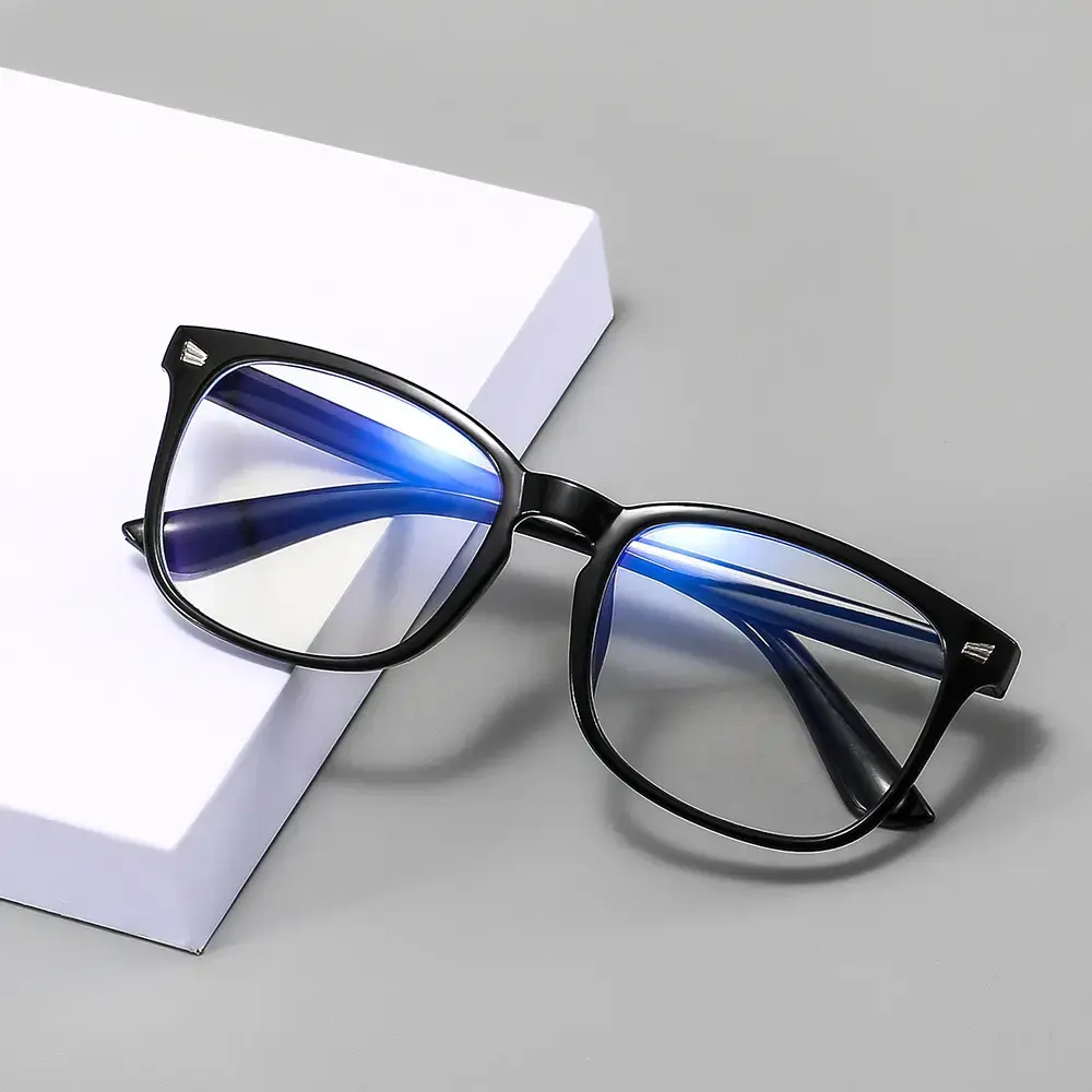 Unisex Sporty‑Style Blue Light Blocking Eyeglasses, Casual Fashion‑Forward Frames, Eye‑Strain Relief Lenses, Lightweight Comfort‑Fit Daily Eyewear, Non‑Prescription Fashion Glasses, Ideal For Back‑to‑School Study, Gaming, Office Screen‑Time Use