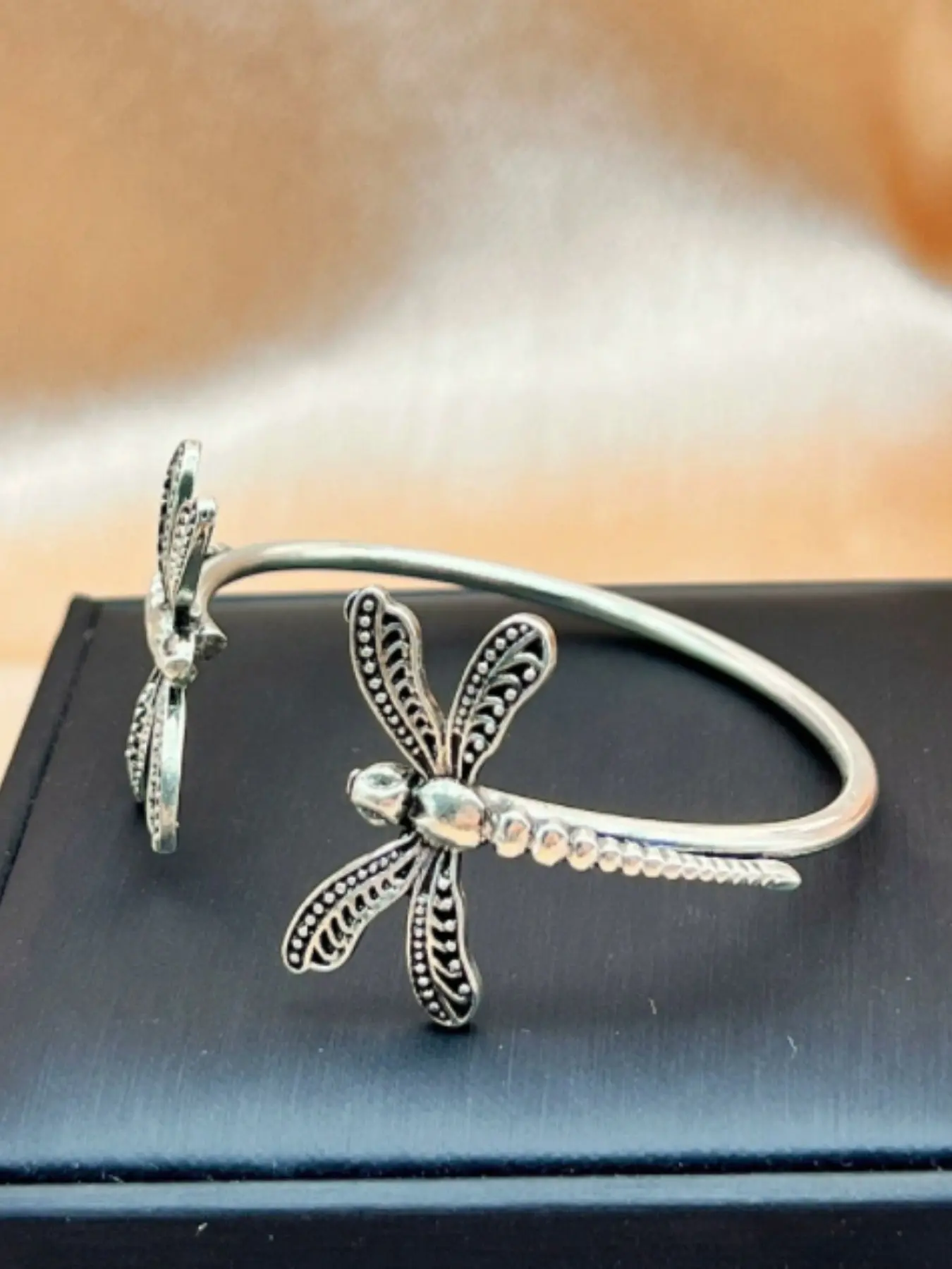 Vintage Creative Dragonfly Open Cuff Bracelet, Women's Ethnic Style Party Jewelry, Geometric Pattern, All Seasons Accessory