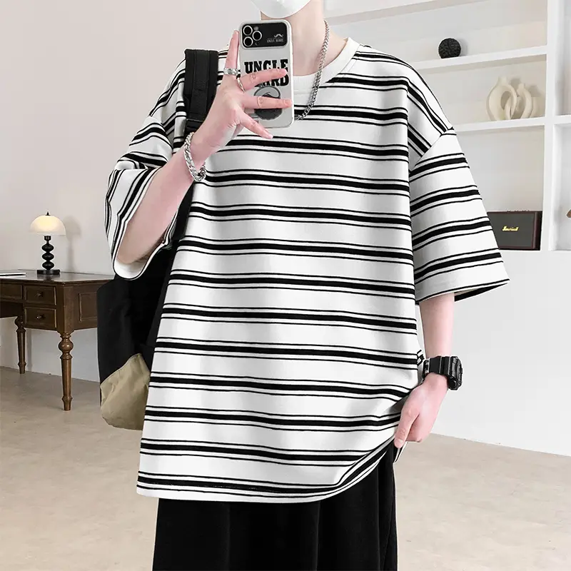 Men's Color-Block Striped T-Shirt, Relaxed Fit Crew Neck, Casual Short-Sleeve Summer Streetwear, Tshirt, Block Men's Short-Sleeve T-Shirts, Classic, Jeans, Colorblock, Casual Tee, Stylish, Cotton Blend, Classic T-Shirts