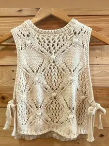Women's Hollow Out Vintage Knit Vest Tops, Casual Fitted Lightweight Everyday Sweater Jacket for Spring & Summer, Colorblock Design, All Seasons Wear