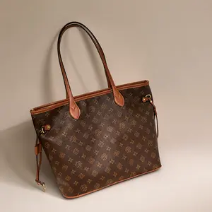 Lightweight Casual Shoulder Bag for Ladies - Soft Leather Versatile Tote Bag for Weekend Trips & Daily Use